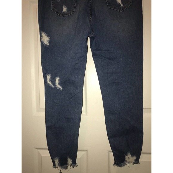 AP BLUE Jeans 2X, Stretch Distressed Medium Wash, Super High Rise - Picture 8 of 16